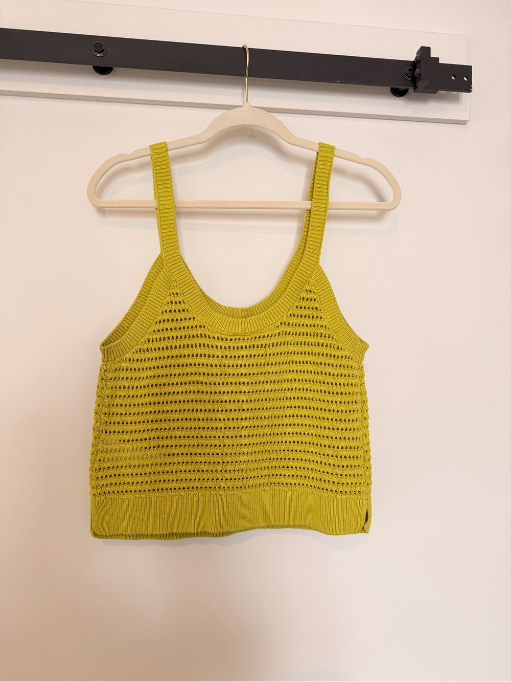 Abercrombie & Fitch Open-Knit Crop Tank - Picture 2 of 4